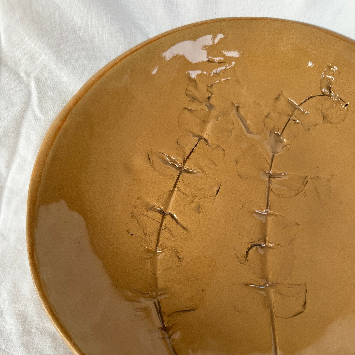 Eucalyptus serving dish